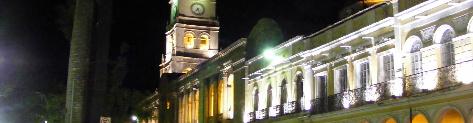 Evening riverside shot in Cochabamba, BO