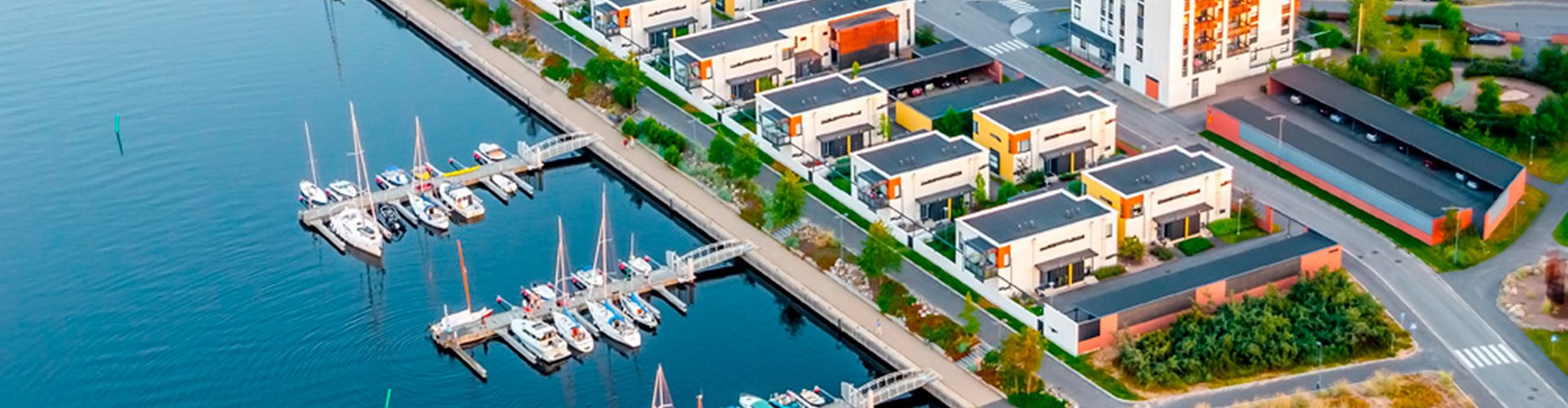 Evening riverside shot in Oulu, FI