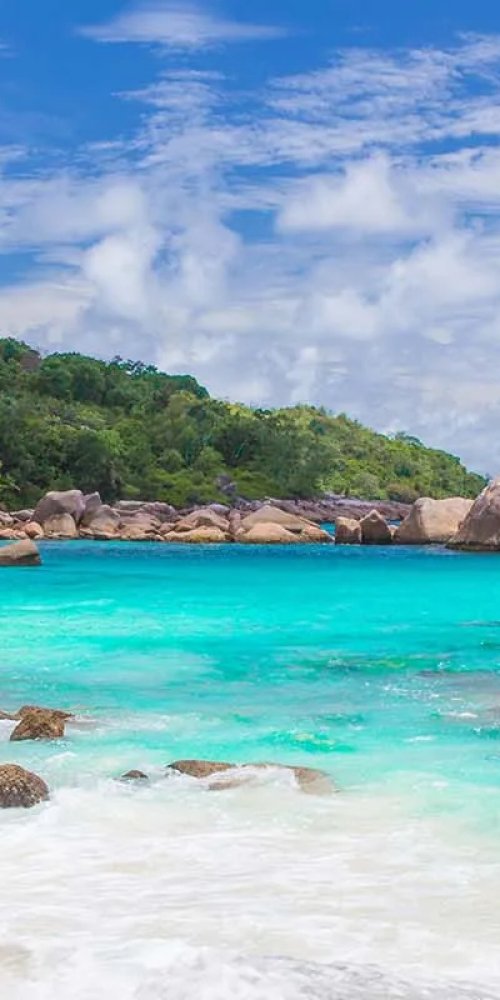 Cycling along Praslin streets