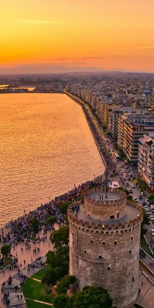 Tram in Thessaloniki, GR