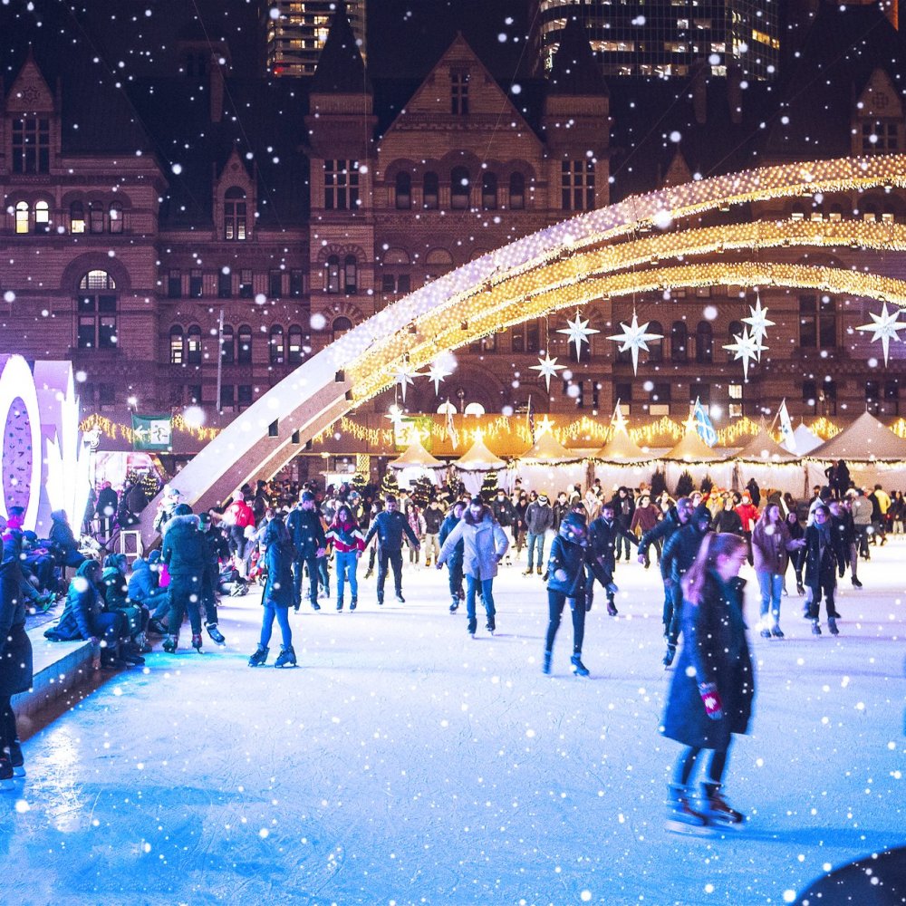 Discovering Toronto: The Ultimate Guide to Things to Do in Toronto, ON, CA