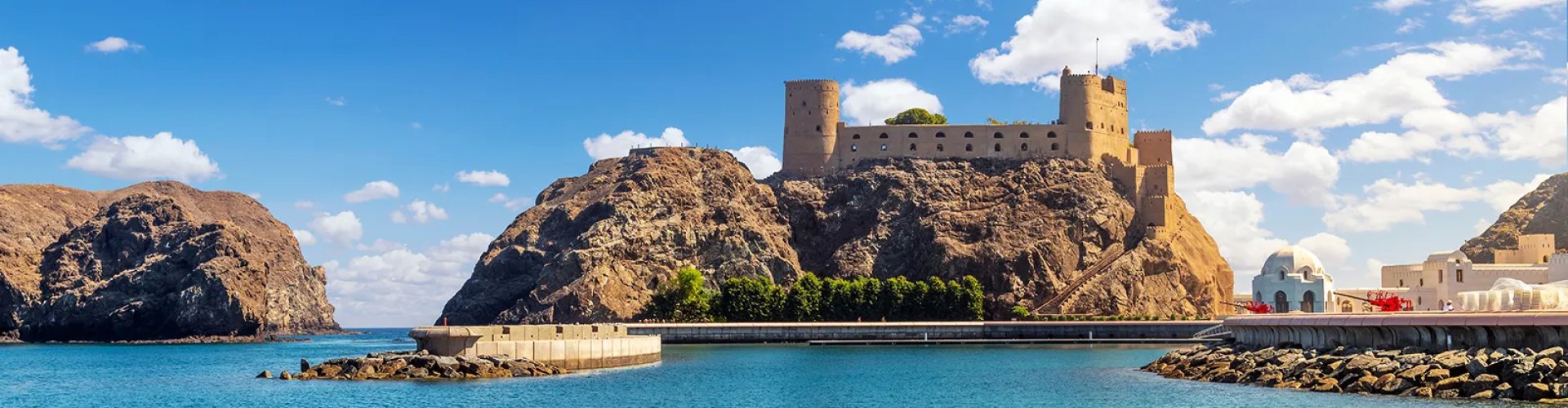 Evening riverside of Muscat, SC, OM