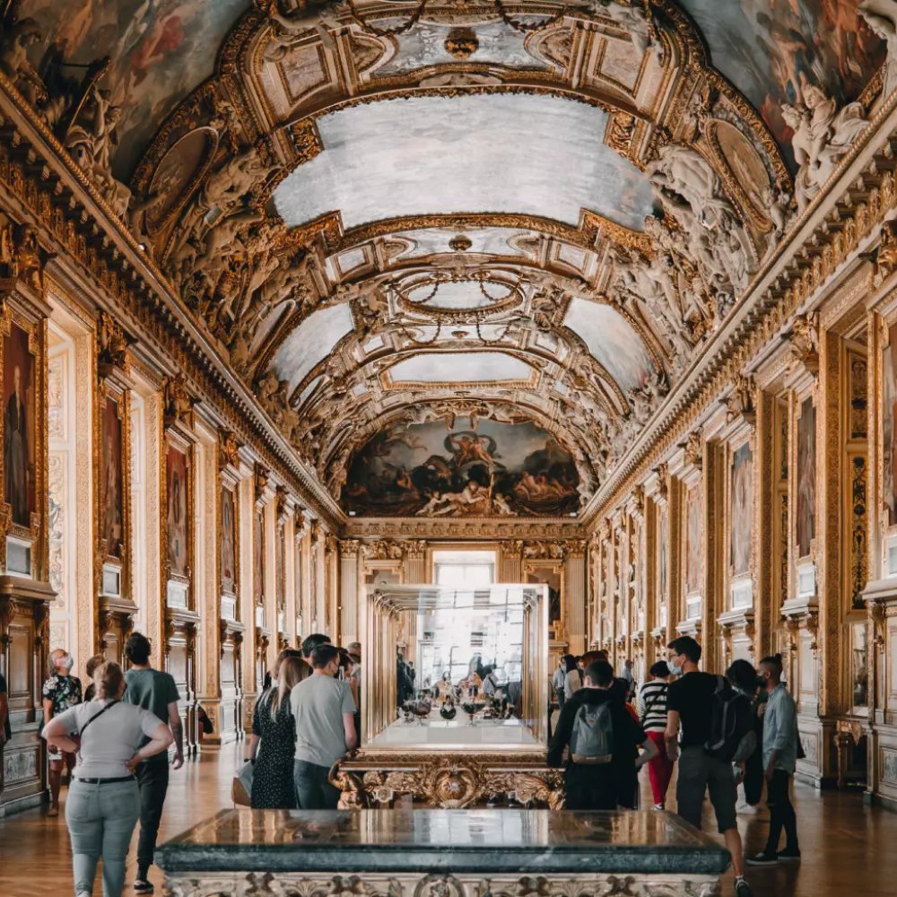 The Ultimate Guide to the Best Things to Do in Paris, FR: From Iconic Landmarks to Hidden Neighbourhood Gems