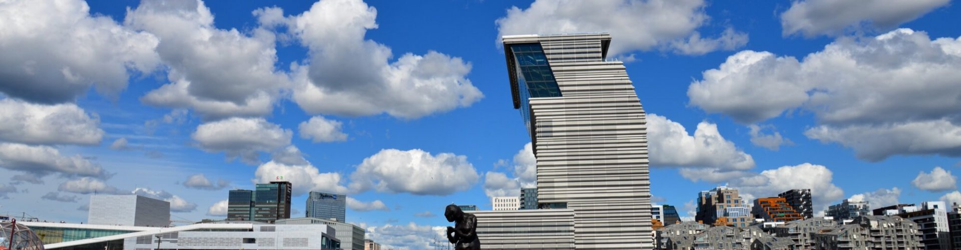 Evening riverside shot in Oslo, NO