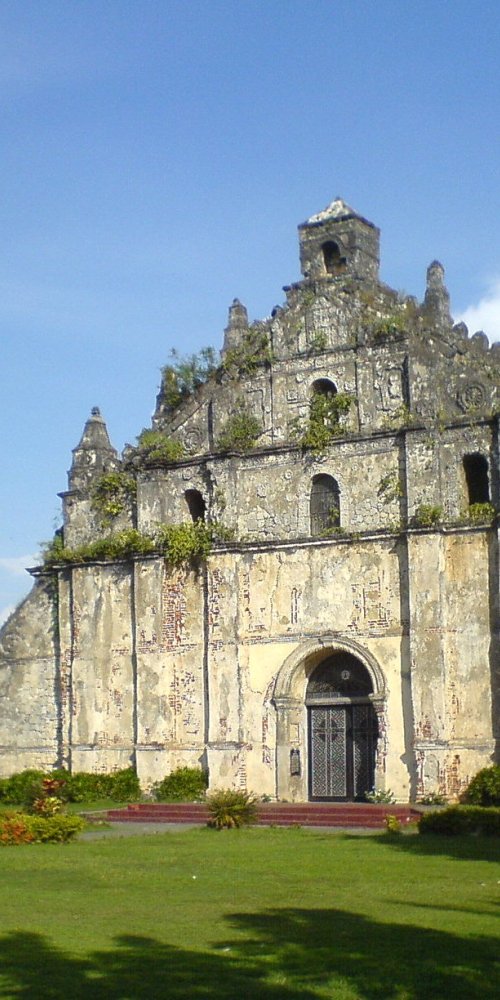 Street in Laoag, PH