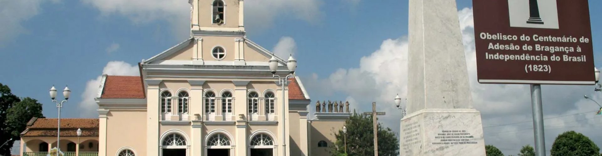 Evening riverside shot of Bragança, PT